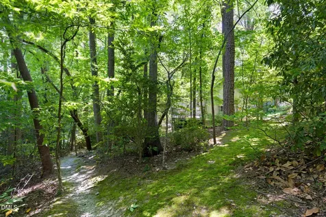 1120 Sourwood Drive Chapel Hill NC 27517