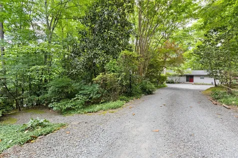 1120 Sourwood Drive Chapel Hill NC 27517