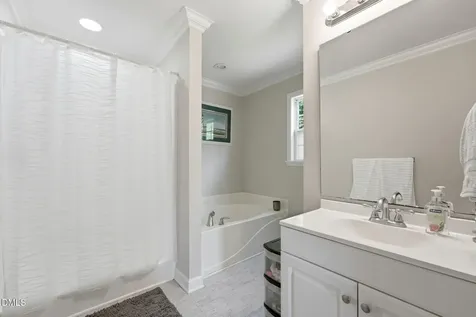 3993 Yount Court Burlington NC 27215