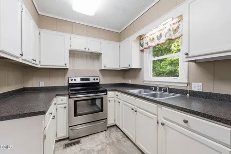 4207 Pheasant Ridge Drive Sophia NC 27350