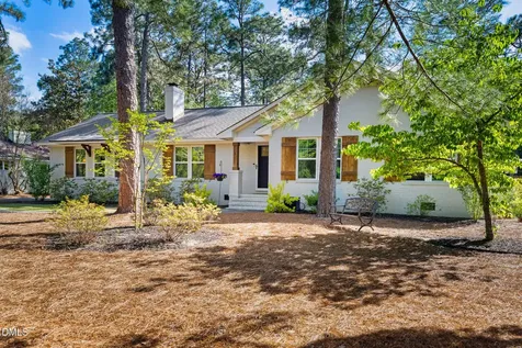 5 Mcleod Road Pinehurst NC 28374