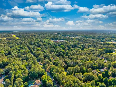 5 Mcleod Road Pinehurst NC 28374