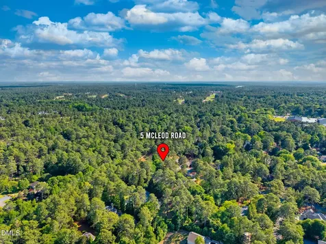 5 Mcleod Road Pinehurst NC 28374