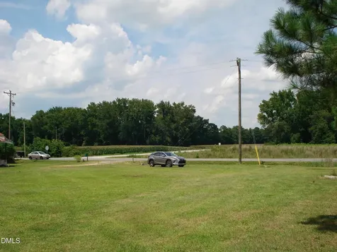528 Long Branch Road Dunn NC 28334