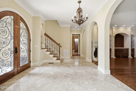 108 Michelangelo Way Cary NC 27518