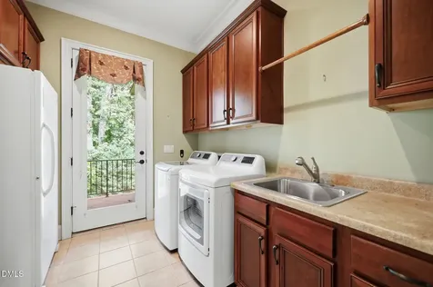 108 Michelangelo Way Cary NC 27518