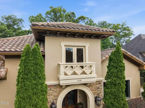 108 Michelangelo Way Cary NC 27518