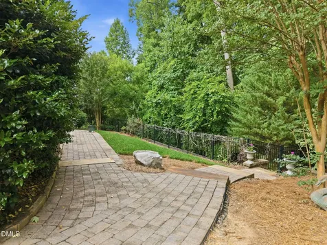 108 Michelangelo Way Cary NC 27518