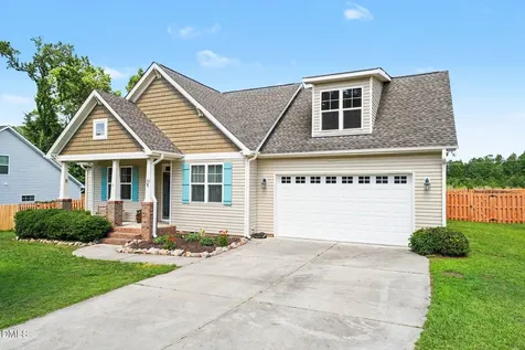 32 Avondale Drive Lillington NC 27546