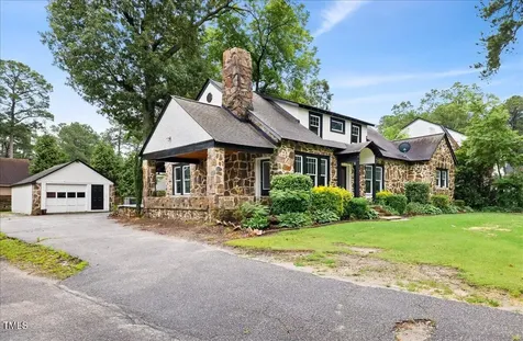 205 Forest Hill Avenue Rocky Mount NC 27804