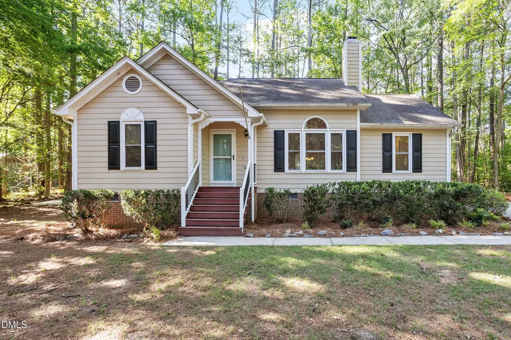 213 Long Needle Drive Clayton NC 27520