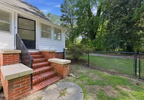439 Lake View Road Louisburg NC 27549