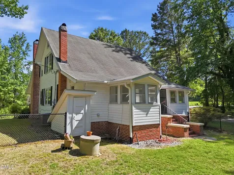 439 Lake View Road Louisburg NC 27549