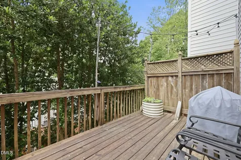 5408 Bayside Court Raleigh NC 27613