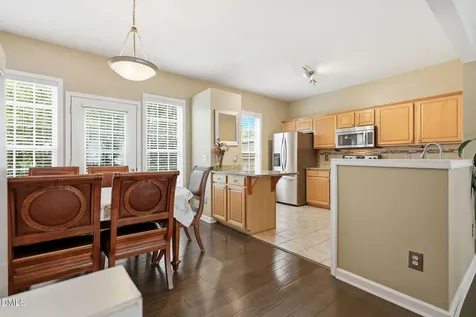 5408 Bayside Court Raleigh NC 27613