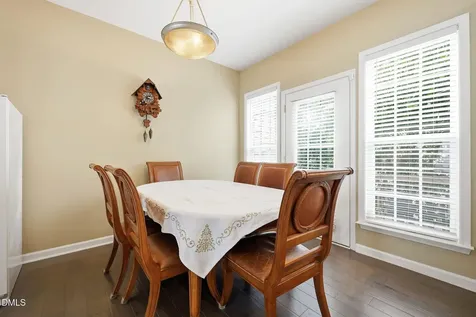 5408 Bayside Court Raleigh NC 27613