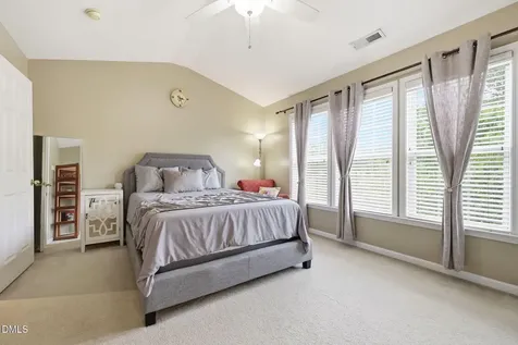 5408 Bayside Court Raleigh NC 27613