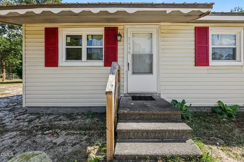 3566 Sanderosa Road Fayetteville NC 28312