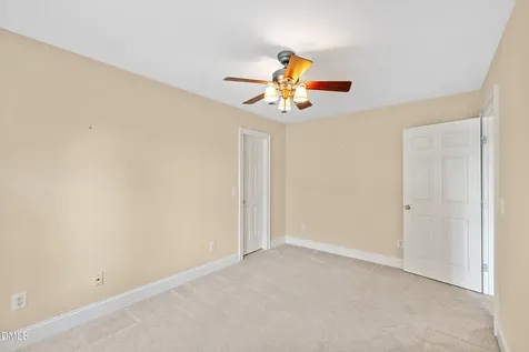 9356 Wakefields Oak Grove Drive Zebulon NC 27597