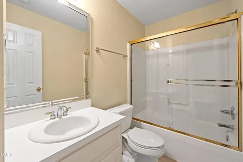 9356 Wakefields Oak Grove Drive Zebulon NC 27597