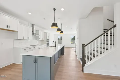 10923 Bayflower Way Raleigh NC 27617