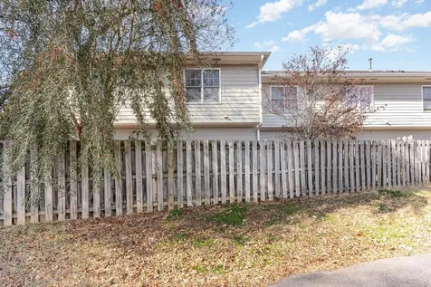 111 Ellington Oaks Court Raleigh NC 27603