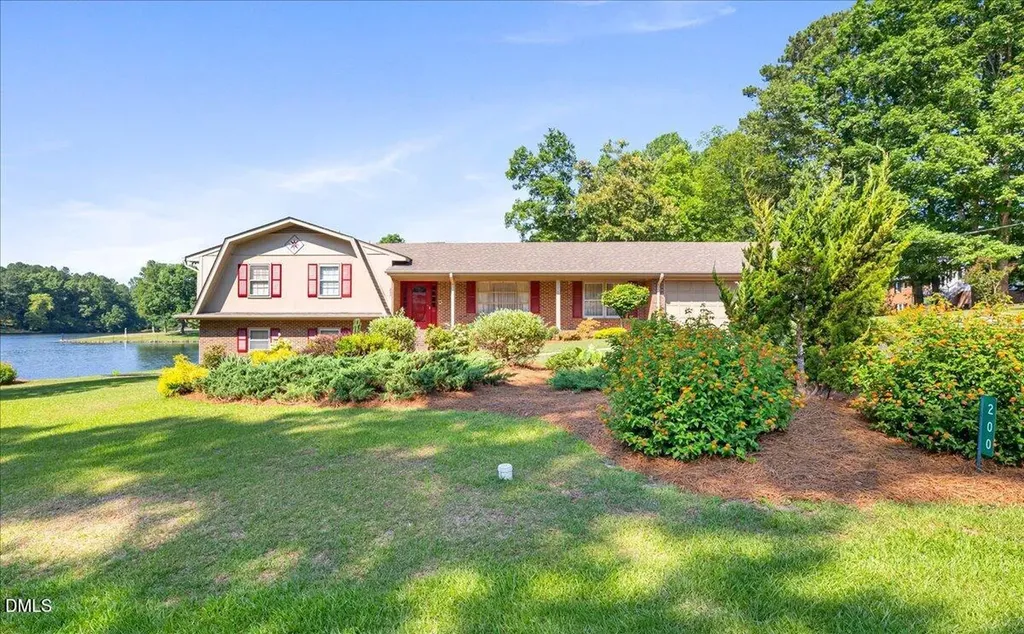 200 Edgewater Drive Broadway NC 27505