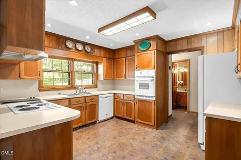 200 Edgewater Drive Broadway NC 27505