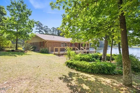 200 Edgewater Drive Broadway NC 27505