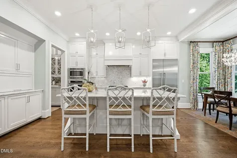 2808 Anderson Drive Raleigh NC 27608