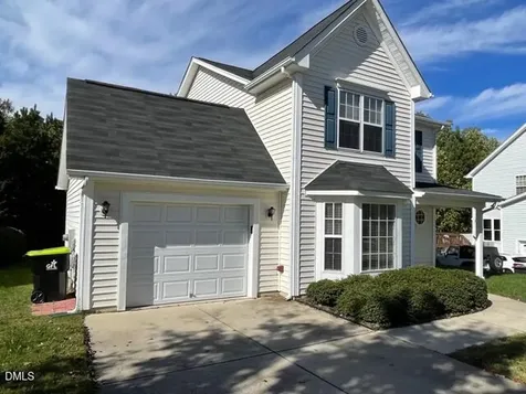 433 Holly Thorn Trace Holly Springs NC 27540