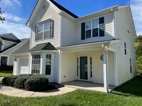 433 Holly Thorn Trace Holly Springs NC 27540