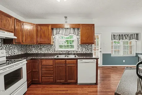 7313 Jacqueline Lane Raleigh NC 27616