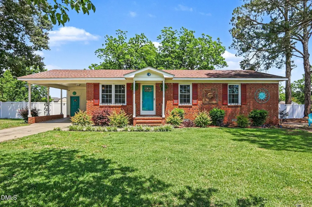 103 Weldon Drive Dudley NC 28333