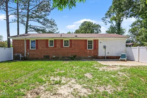 103 Weldon Drive Dudley NC 28333
