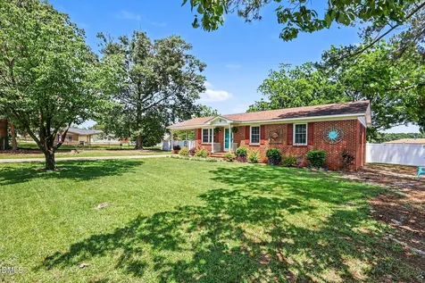 103 Weldon Drive Dudley NC 28333