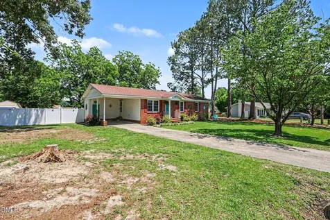 103 Weldon Drive Dudley NC 28333