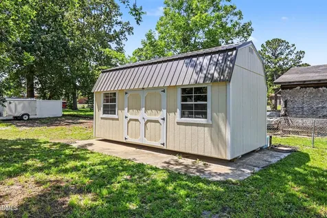 103 Weldon Drive Dudley NC 28333