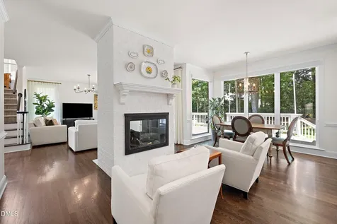 206 W Jules Verne Way Cary NC 27511