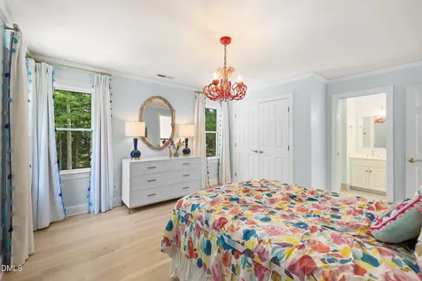 206 W Jules Verne Way Cary NC 27511