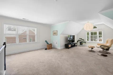 206 W Jules Verne Way Cary NC 27511