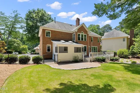 206 W Jules Verne Way Cary NC 27511