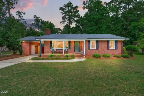 902 W Pearsall Street Dunn NC 28334