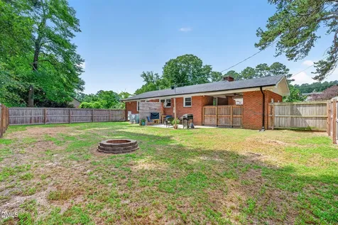 902 W Pearsall Street Dunn NC 28334