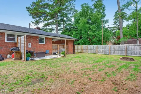 902 W Pearsall Street Dunn NC 28334