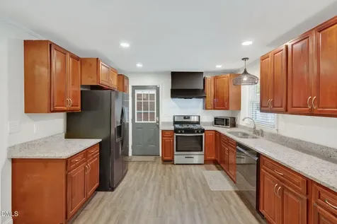 902 W Pearsall Street Dunn NC 28334