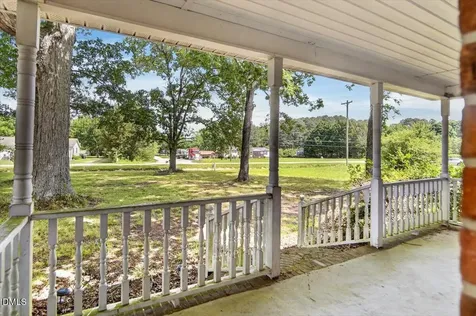 3916 U.s. 401 Highway N Louisburg NC 27549