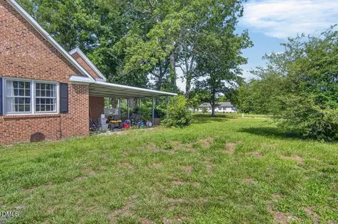 3916 U.s. 401 Highway N Louisburg NC 27549