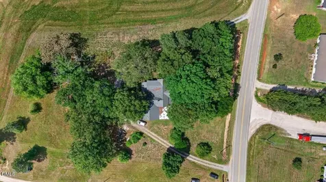 3916 U.s. 401 Highway N Louisburg NC 27549