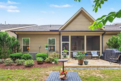 158 Glenpark Place Cary NC 27511